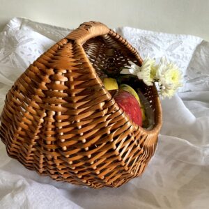 Nila Cane Basket – Medium